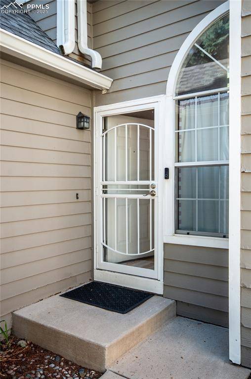 Colorado Springs, CO 80918,2114 Palm DR