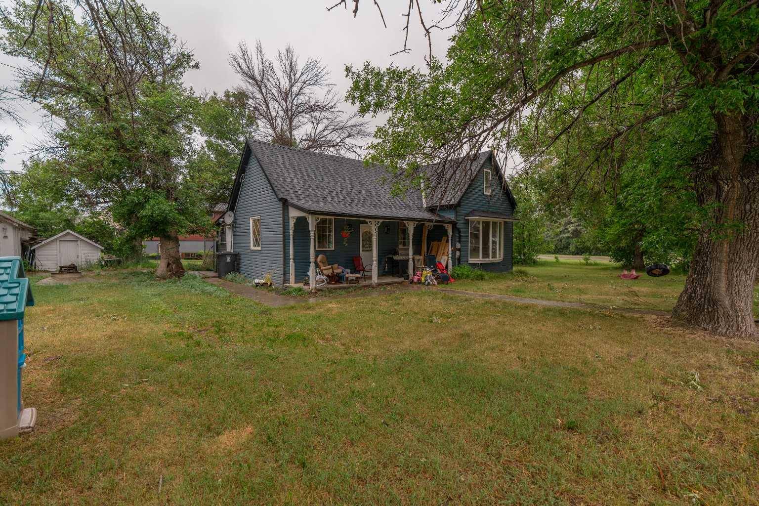 Stirling, AB T0K2E0,505 3 ST
