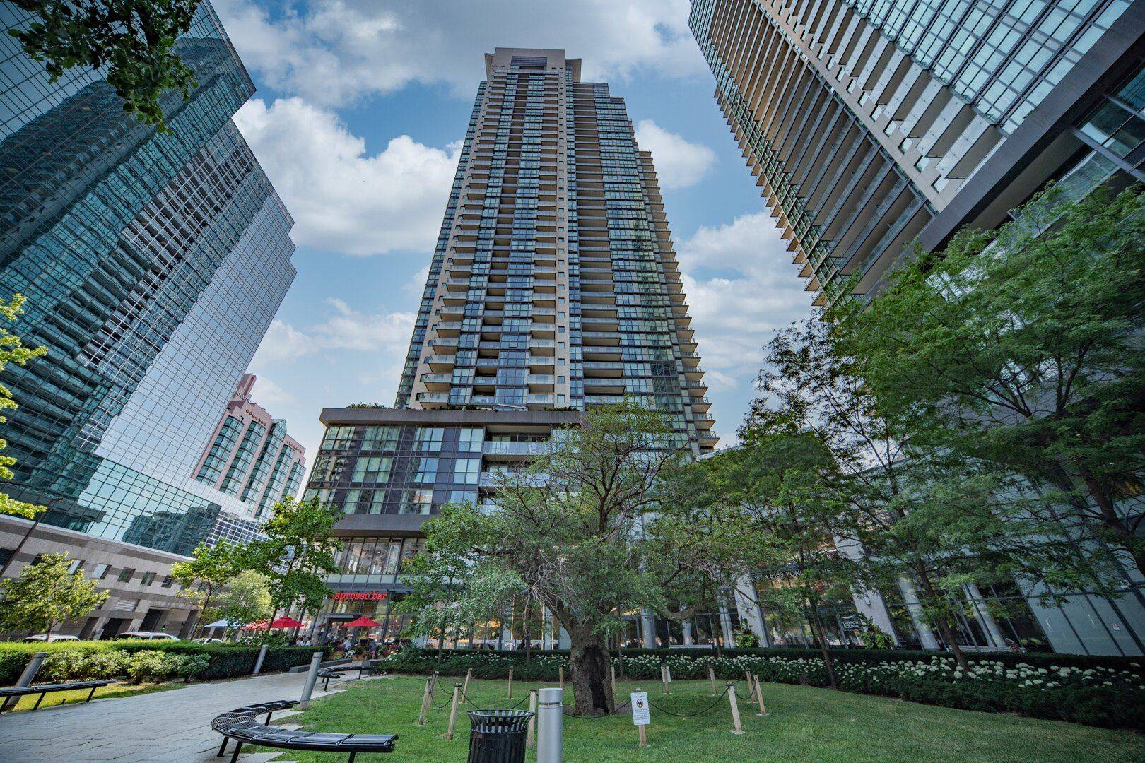 5162 Yonge ST #3701, Toronto C07, ON M2N 0E9
