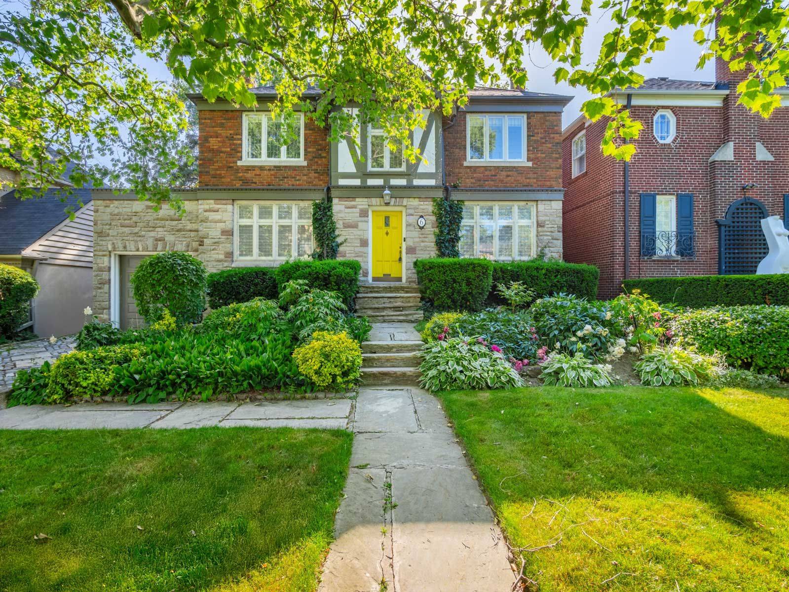 Toronto C04, ON M6C 3J7,6 Glenarden RD