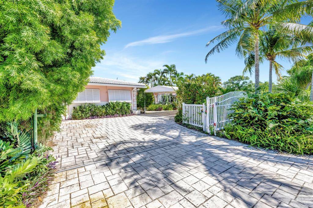 5140 NE 17th Ter, Fort Lauderdale, FL 33334