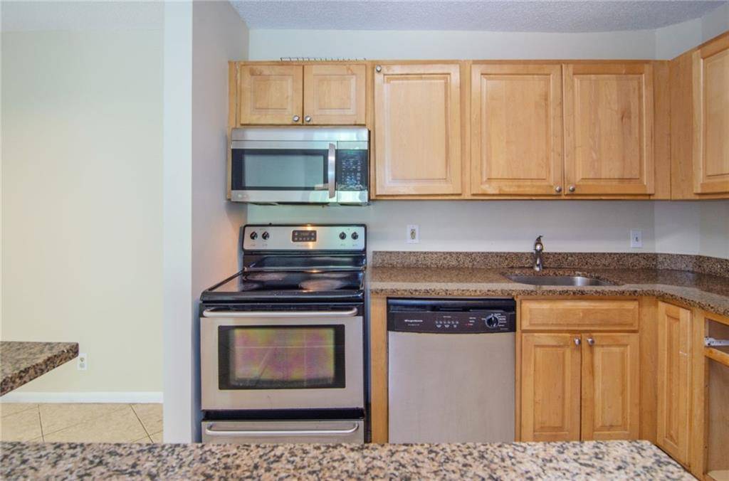 Plantation, FL 33324,10701 CLEARY BLVD #306