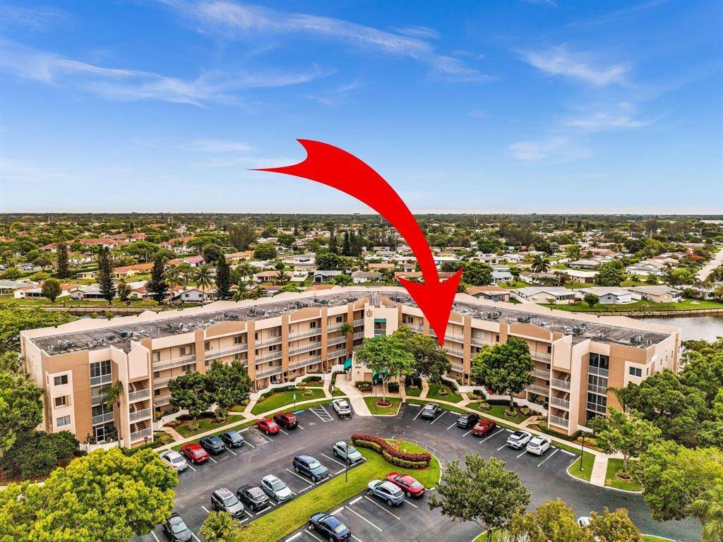 9587 Weldon Cir #B211, Tamarac, FL 33321