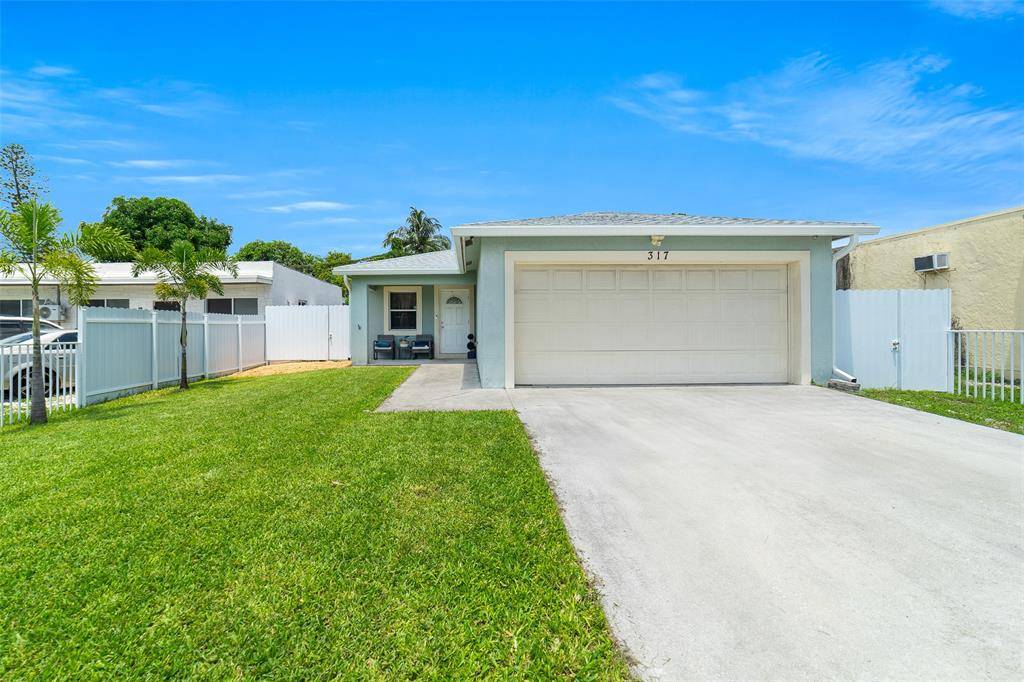 317 Swain Blvd, Greenacres, FL 33463