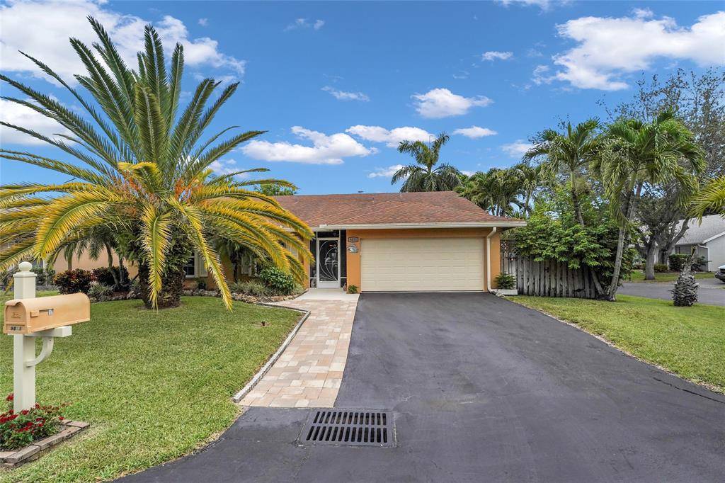 Coral Springs, FL 33076,9811 NW 53rd Ct