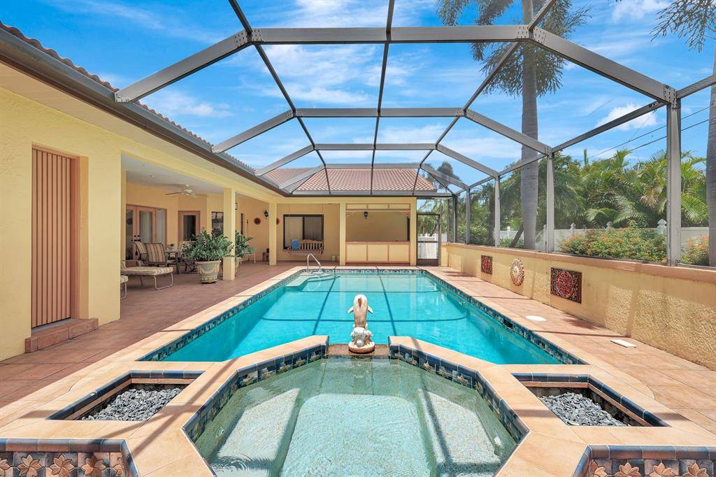 Cape Coral, FL 33990,619 SE 18th Ter