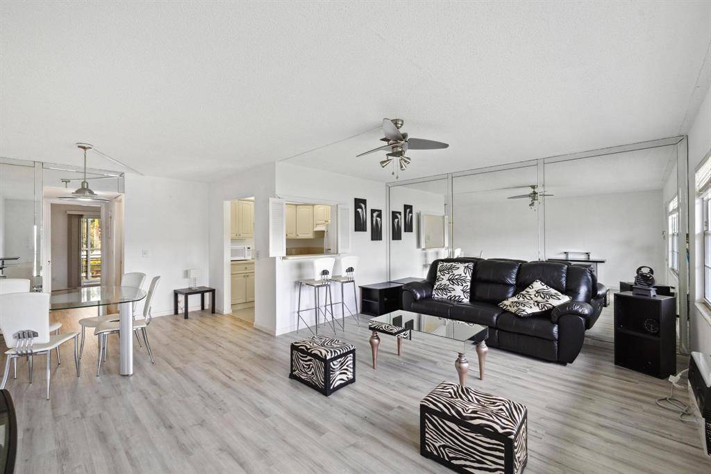 Boca Raton, FL 33434,146 Suffolk D #146