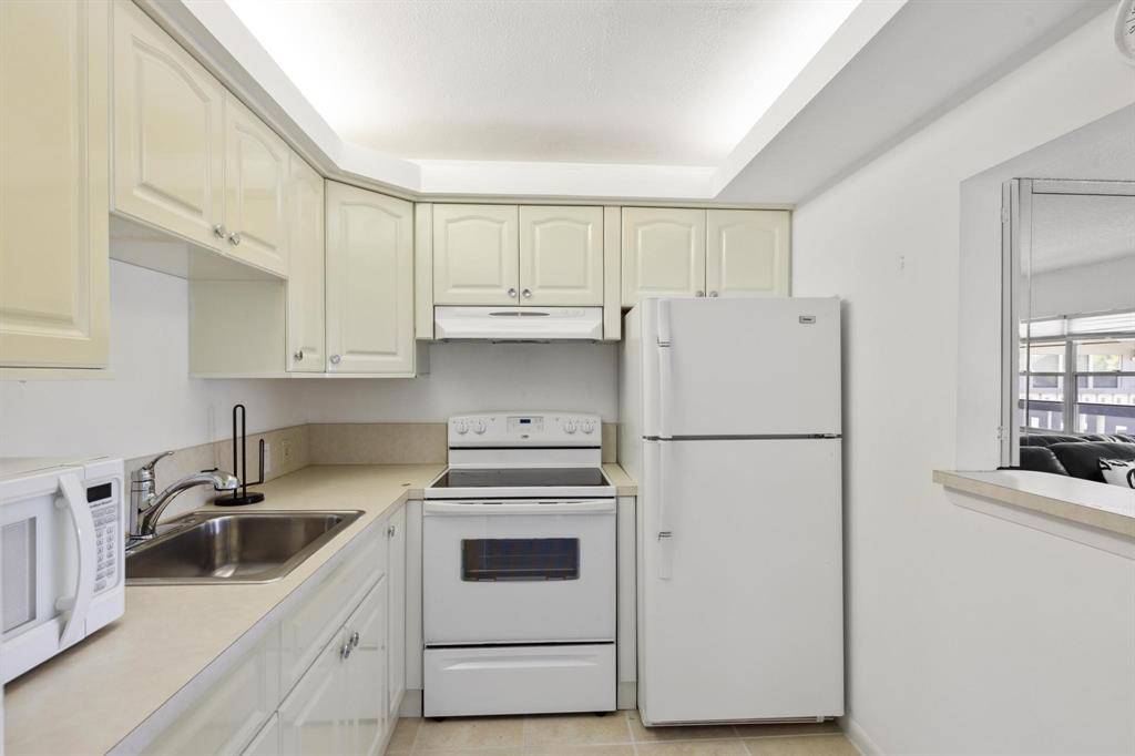 Boca Raton, FL 33434,146 Suffolk D #146