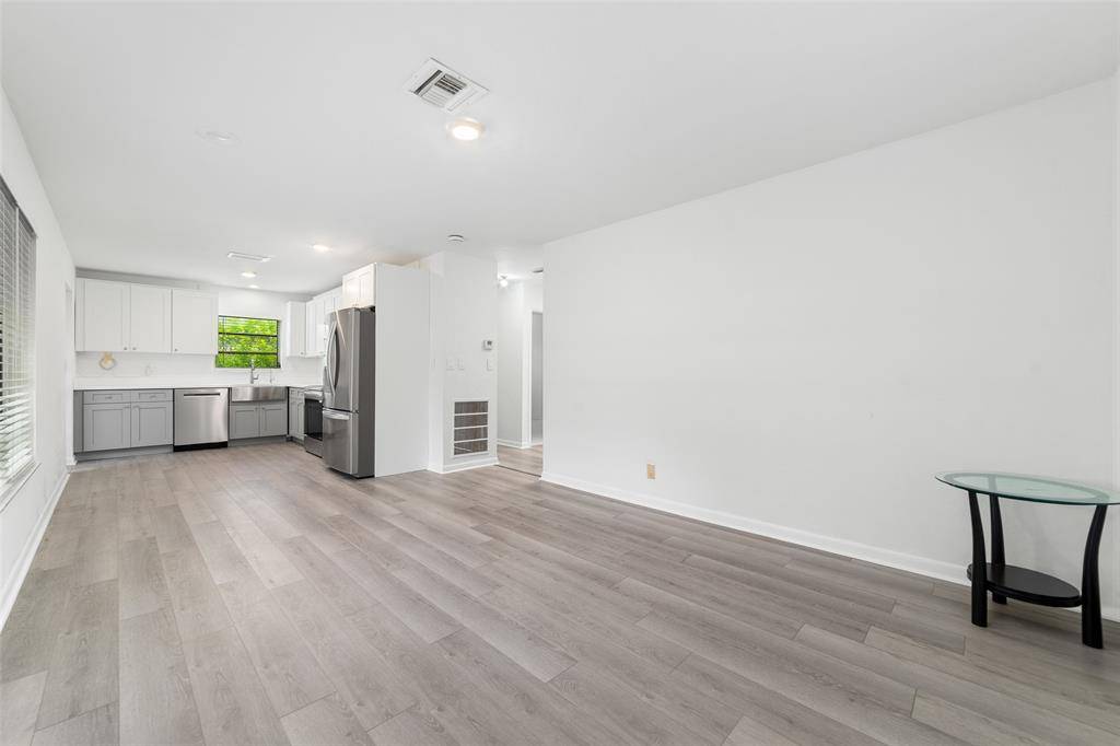 Oakland Park, FL 33334,1273 NE 37 Street