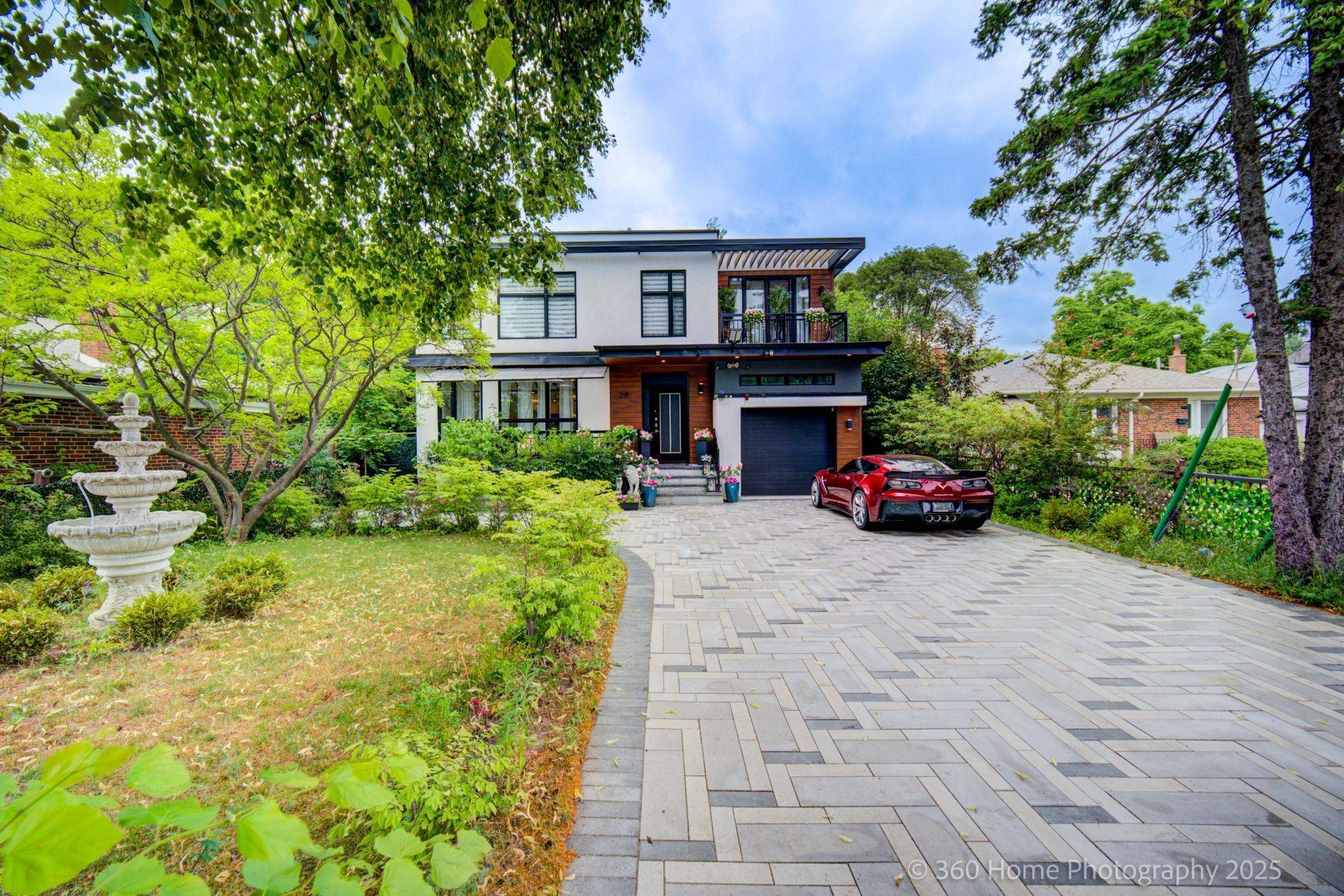 Toronto W08, ON M9C 2K9,238 Renforth DR