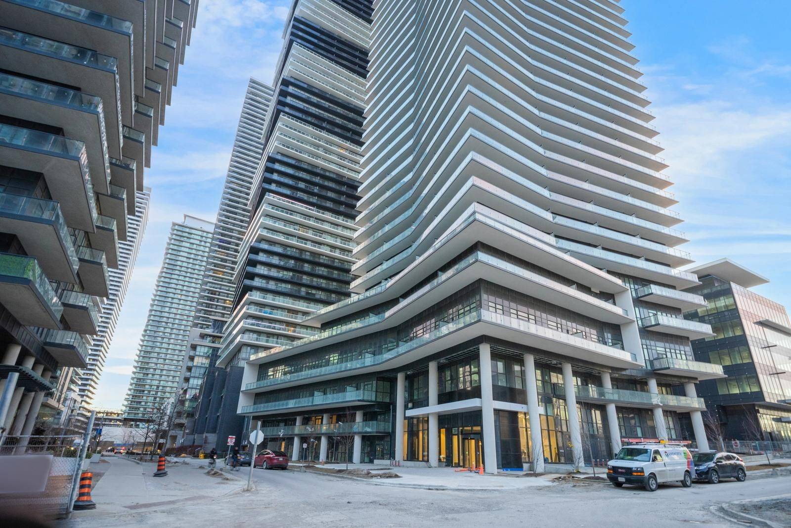 38 Annie Craig DR #1103, Toronto W06, ON M8V 0G9