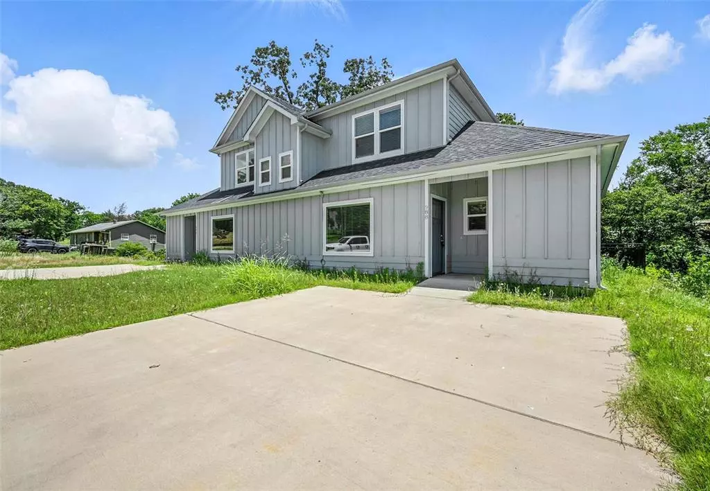Denison, TX 75021,986 S 6th Avenue #986