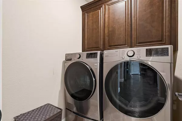 Midlothian, TX 76065,717 Staghorn Street