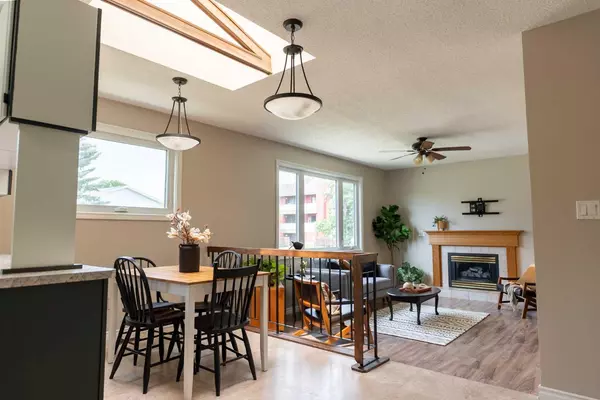 Red Deer, AB T4P 2X4,58 Greenham DR