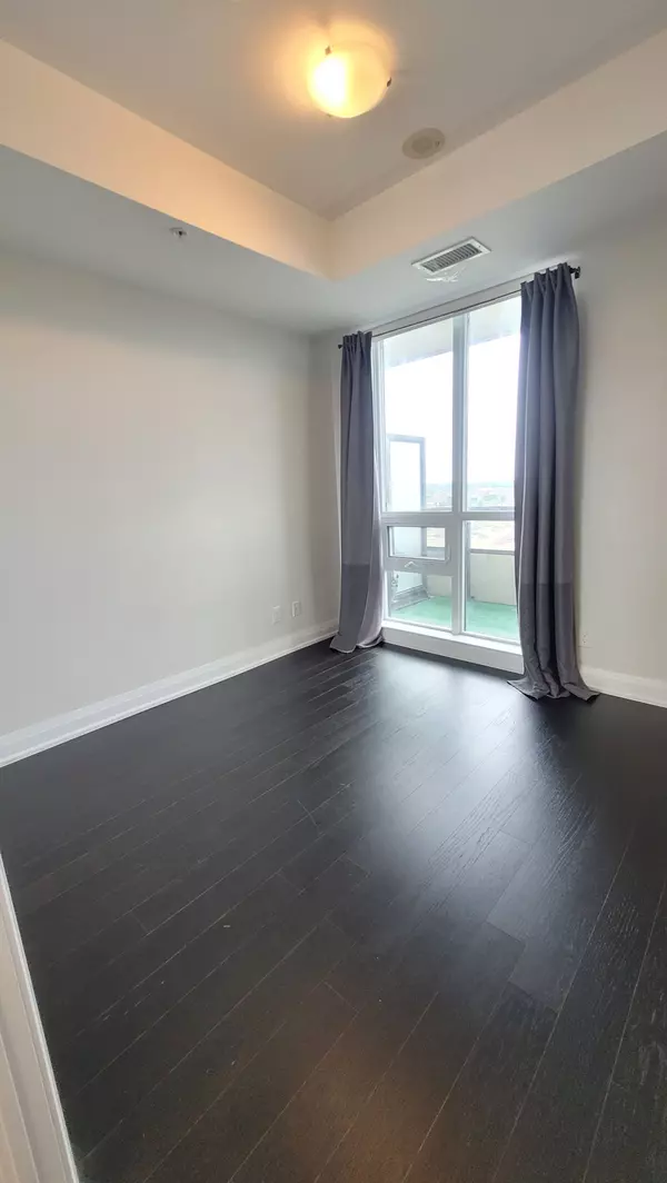 Markham, ON L6E 0H8,9582 Markham RD #810
