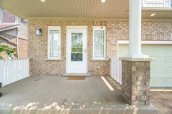 New Tecumseth, ON L9R 2E6,39 Stoneham ST