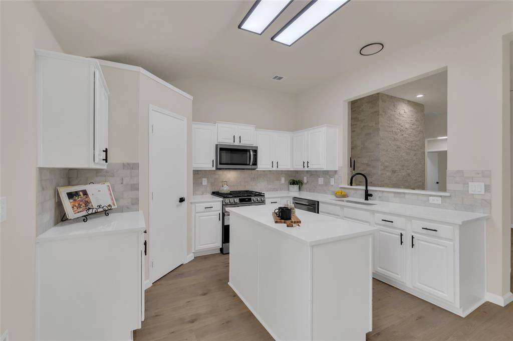 Mckinney, TX 75071,9025 Bedford Lane