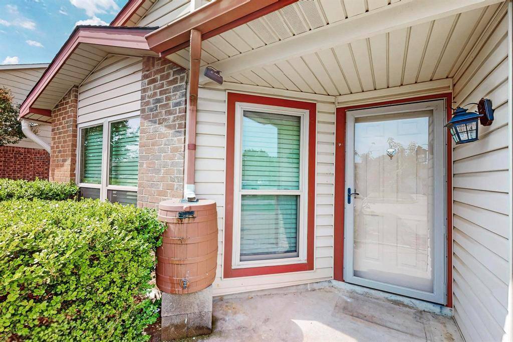 The Colony, TX 75056,5644 Powers Street