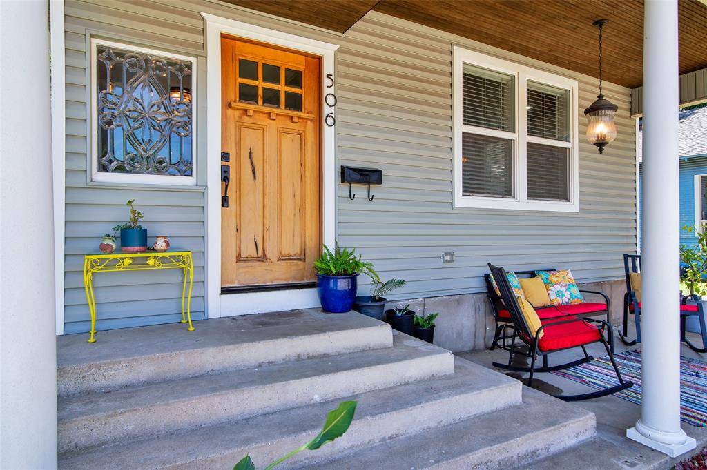 Denison, TX 75020,506 W Woodard Street