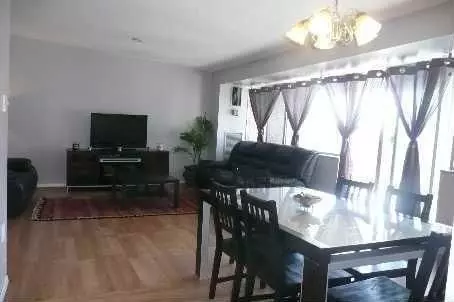 Toronto E10, ON M1E 2R2,4064 Lawrence AVE E #604