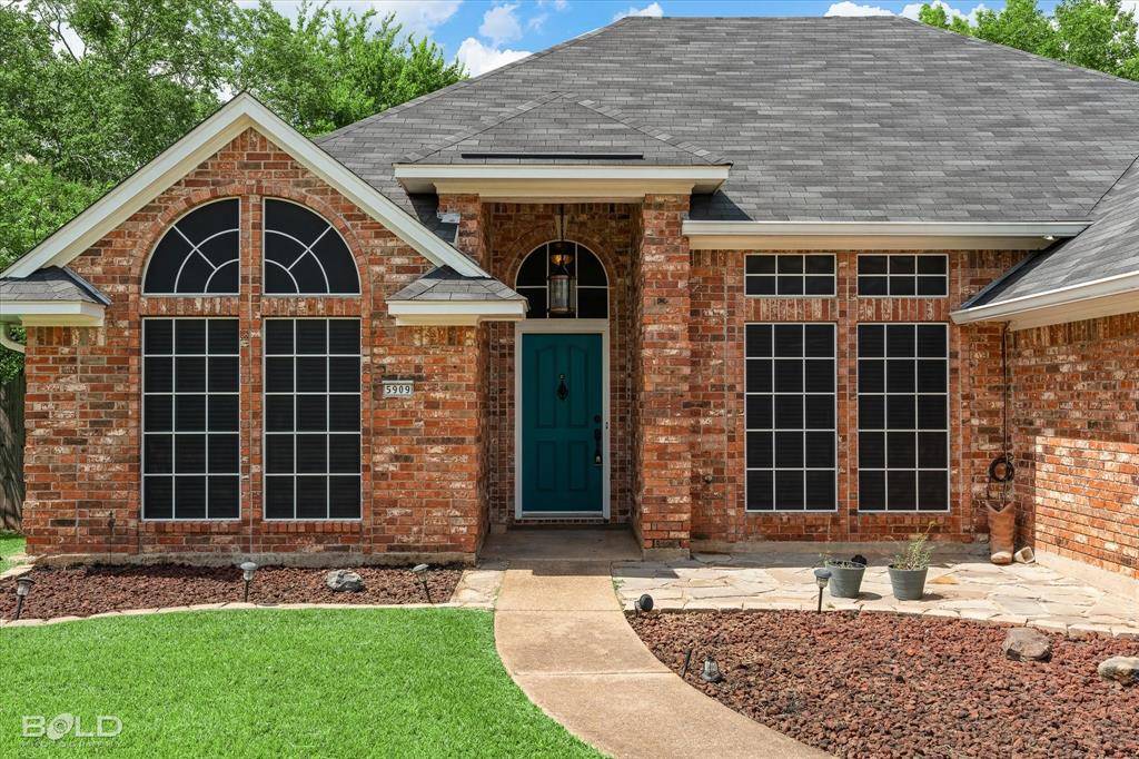 Bossier City, LA 71111,5909 Clearview Circle