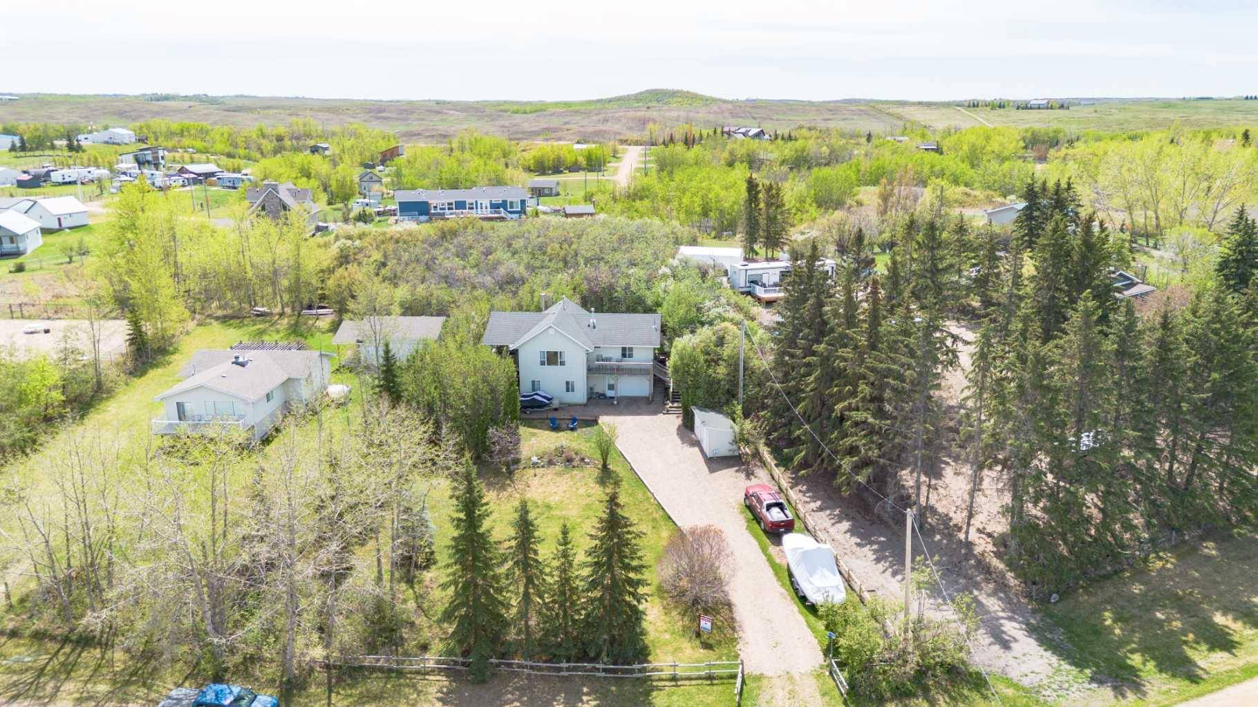 White Sands, AB T0C 2L0,39 Front ST
