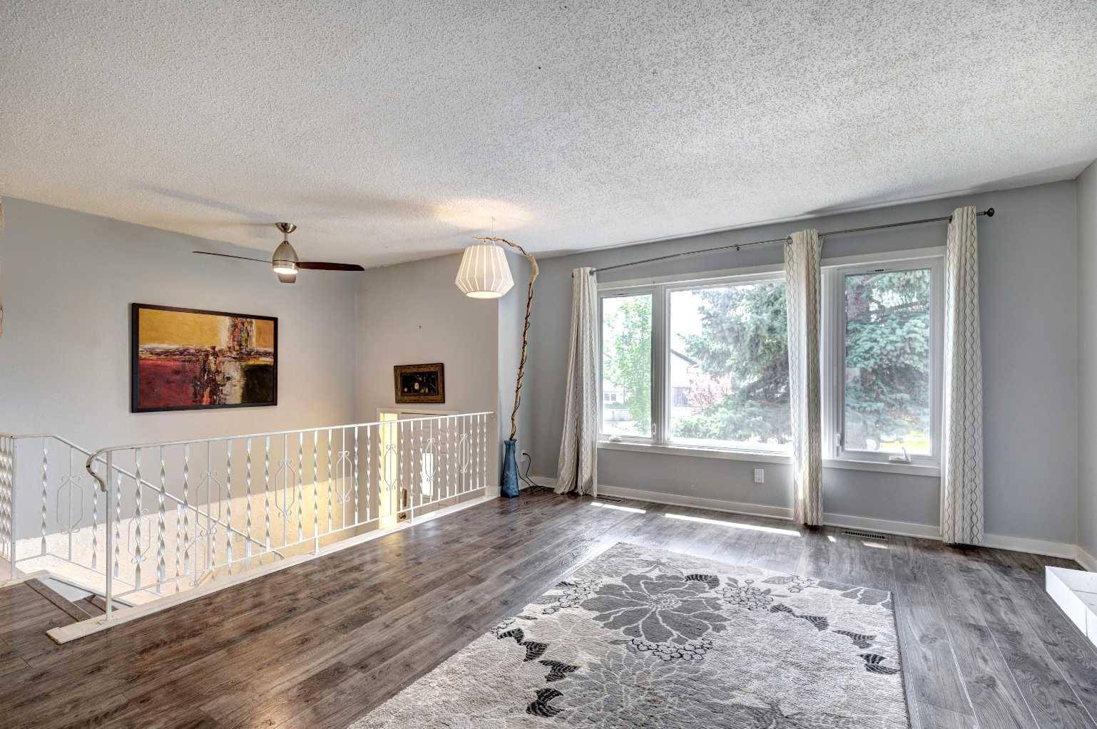 Calgary, AB T2W2V6,11231 Braeside DR Southwest