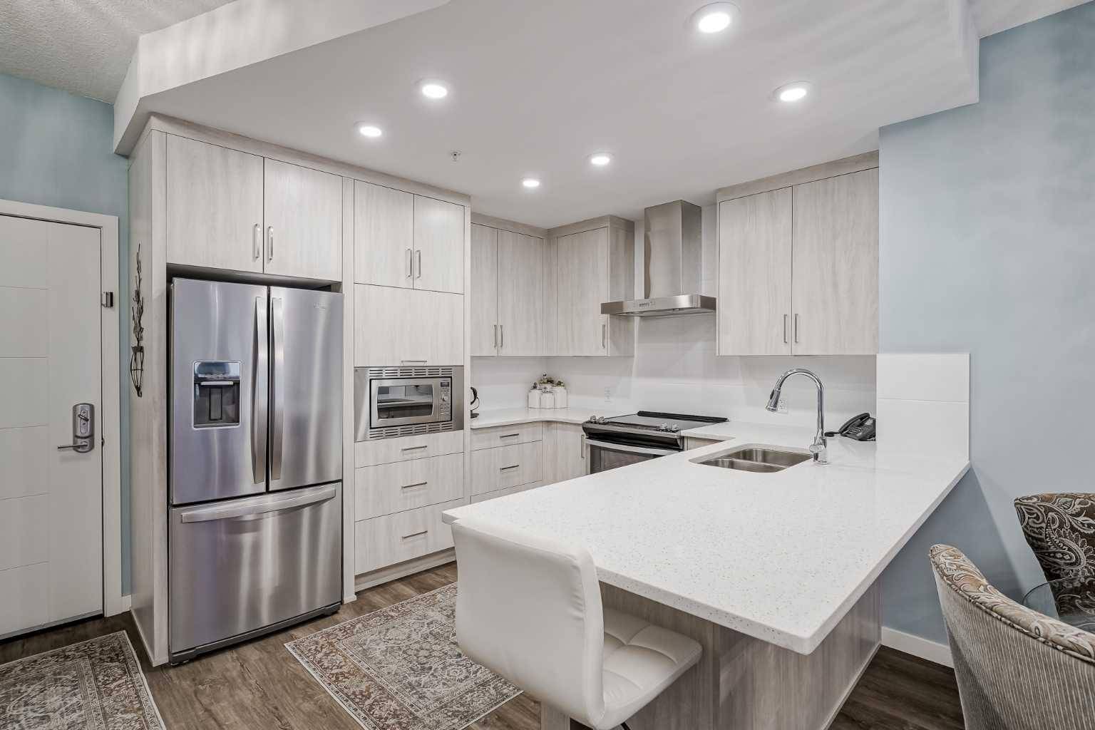 12 Mahogany PATH Southeast #212, Calgary, AB T3M 3A4