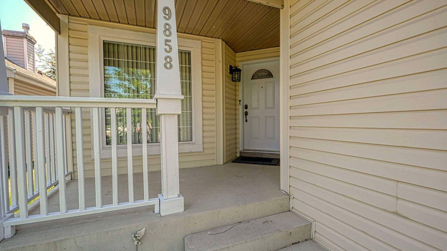 Calgary, AB T3A 5K5,9858 Hidden Valley DR Northwest