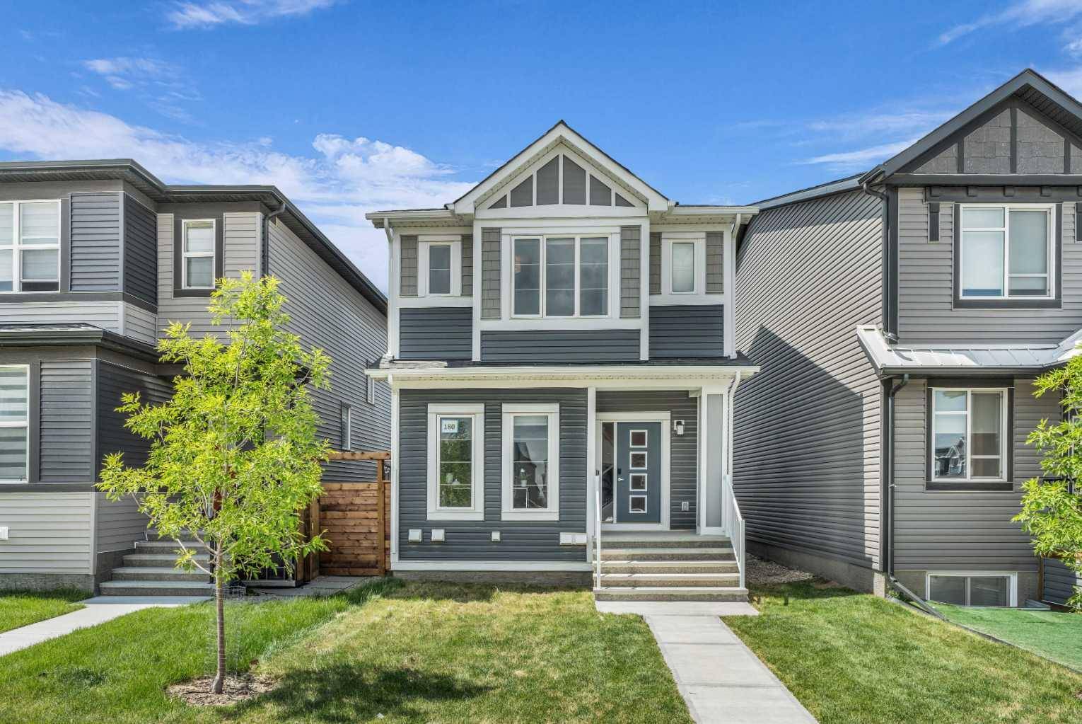 180 Lucas Common Northwest, Calgary, AB T3P 2B3