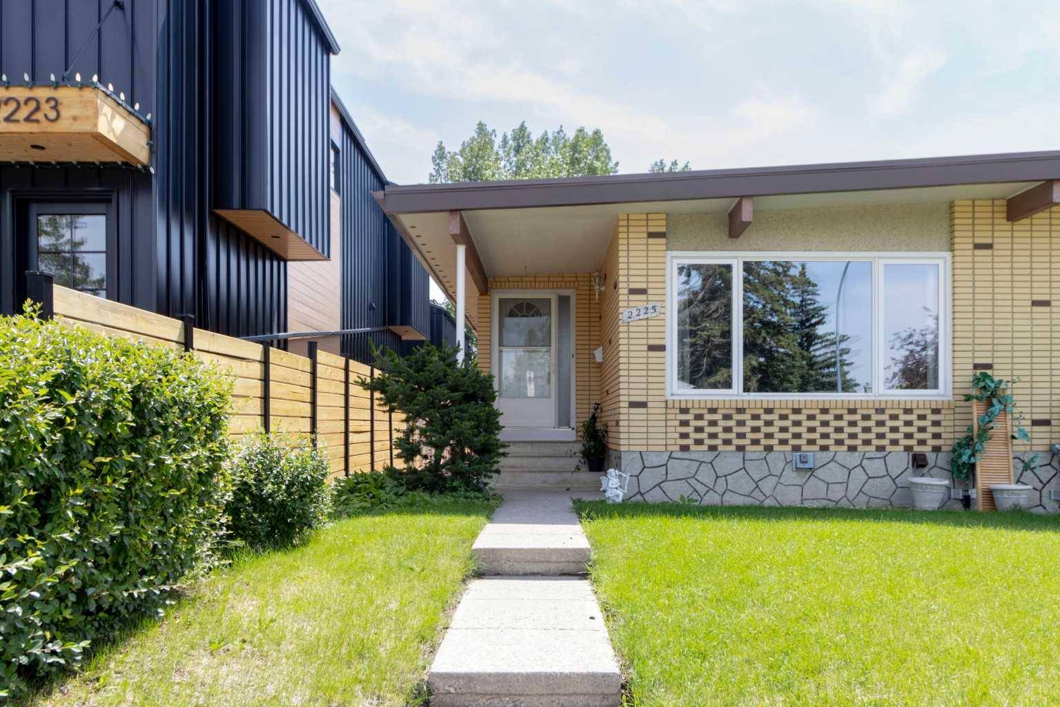 2225 29 AVE SW, Calgary, AB T2T 1N8