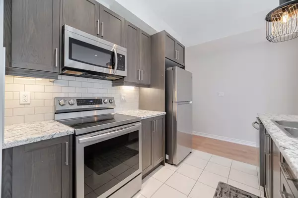 Milton, ON L9T 9K4,445 Ontario ST S #52