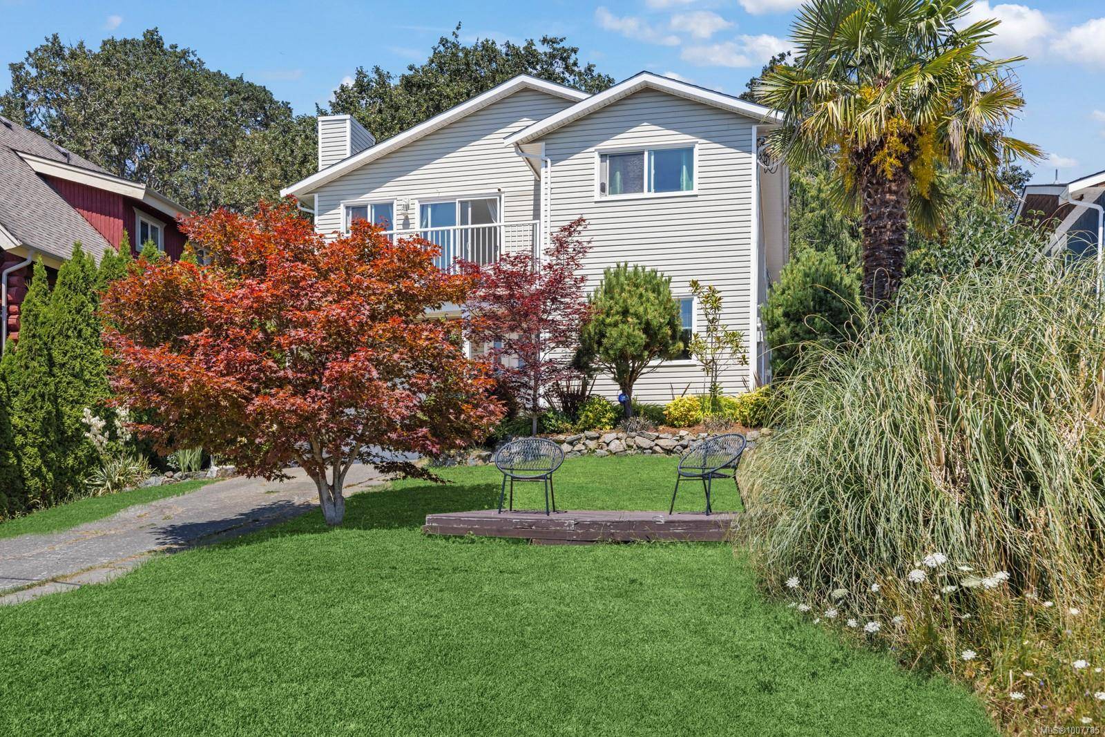 1338 Prillaman Ave, Saanich, BC V9E 2C6