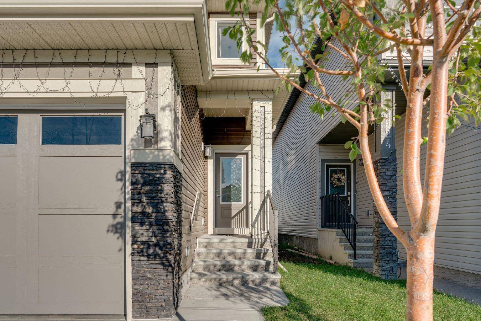 Calgary, AB T3J2H3,28 Savanna Link NE