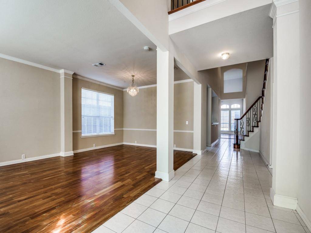 Plano, TX 75025,2337 Ravenhurst Drive