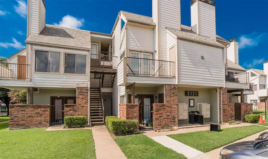 Fort Worth, TX 76107,3121 Sondra Drive #205