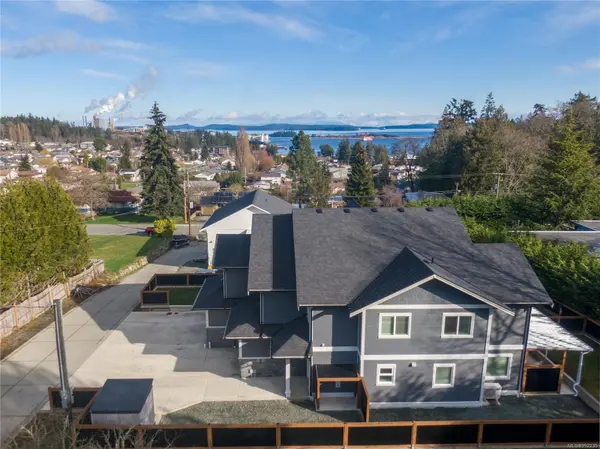 Crofton, BC V0R 1R0,1510 Adelaide St #1