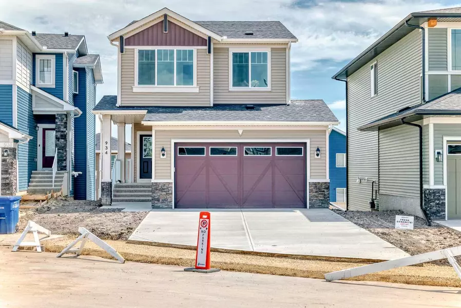 934 Bayview HTS SW, Airdrie, AB T4B 5M6