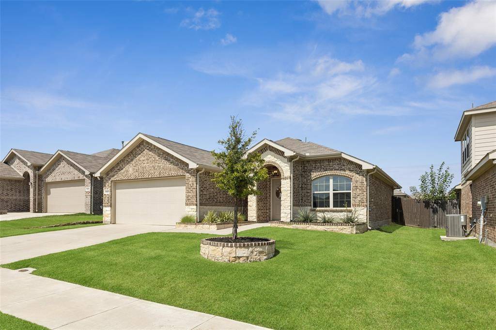 Fort Worth, TX 76052,14457 Cloudview Way