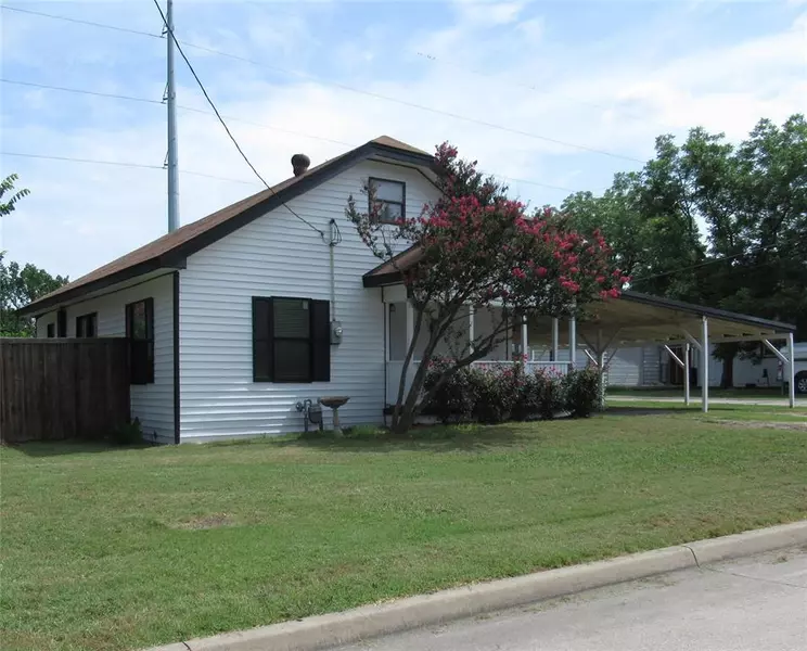 2217 Greenville Street, Caddo Mills, TX 75135