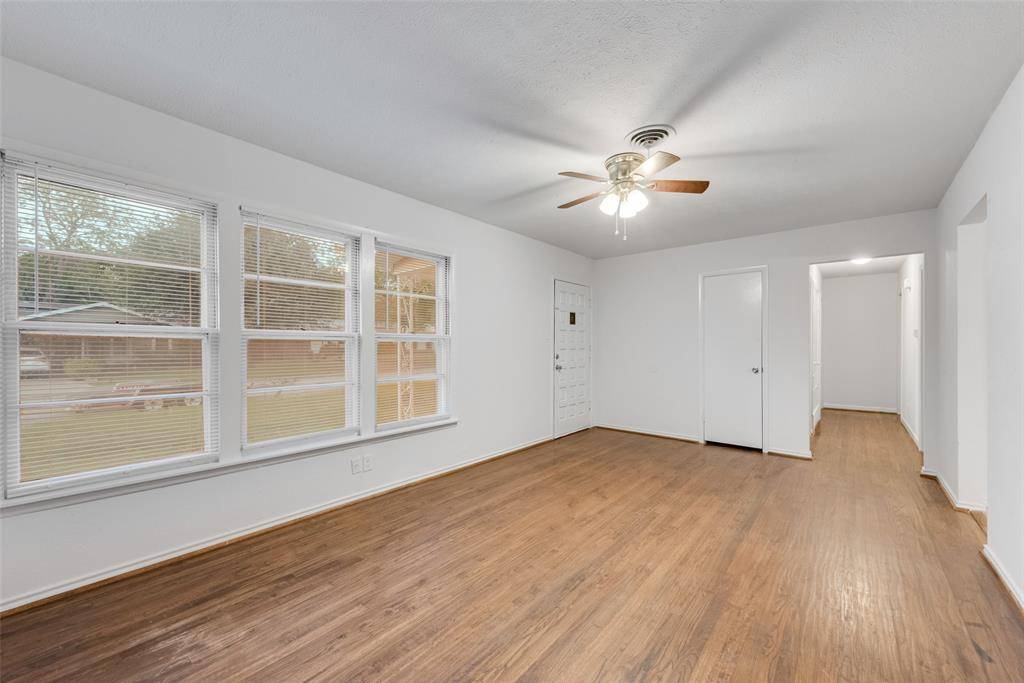 Haltom City, TX 76117,5304 Nadine Drive