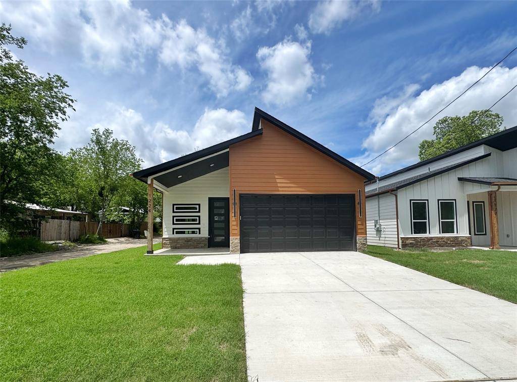 Greenville, TX 75401,1224 Saint John
