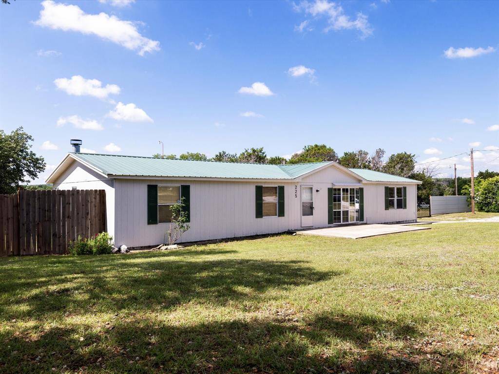 Azle, TX 76020,225 W Shangri La Drive