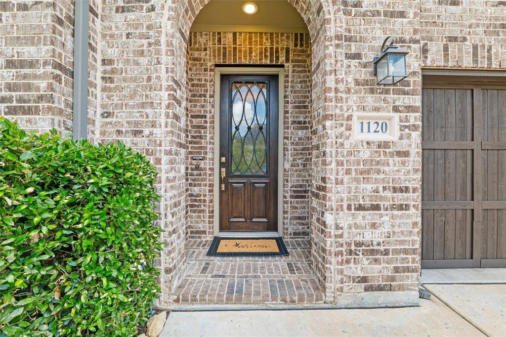 Roanoke, TX 76262,1120 Thornhill Way