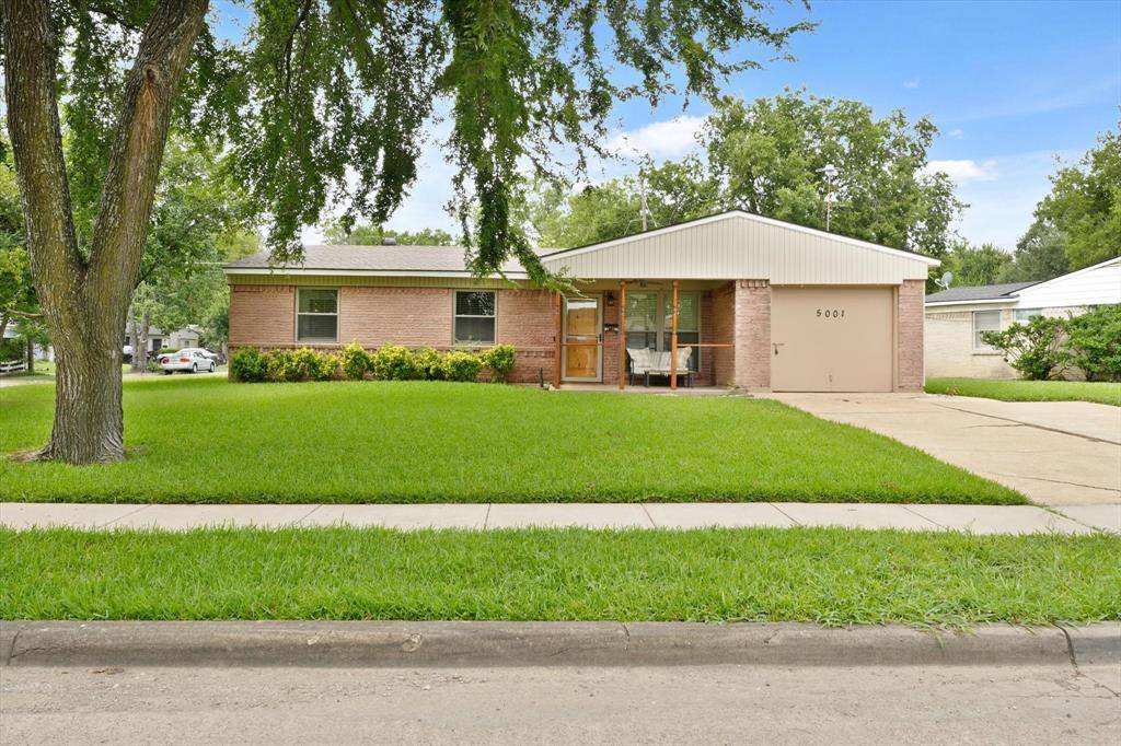 5001 San Marcus Drive, Mesquite, TX 75150