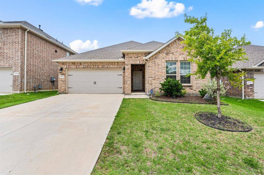 11309 Ponderosa Trail, Aubrey, TX 76227