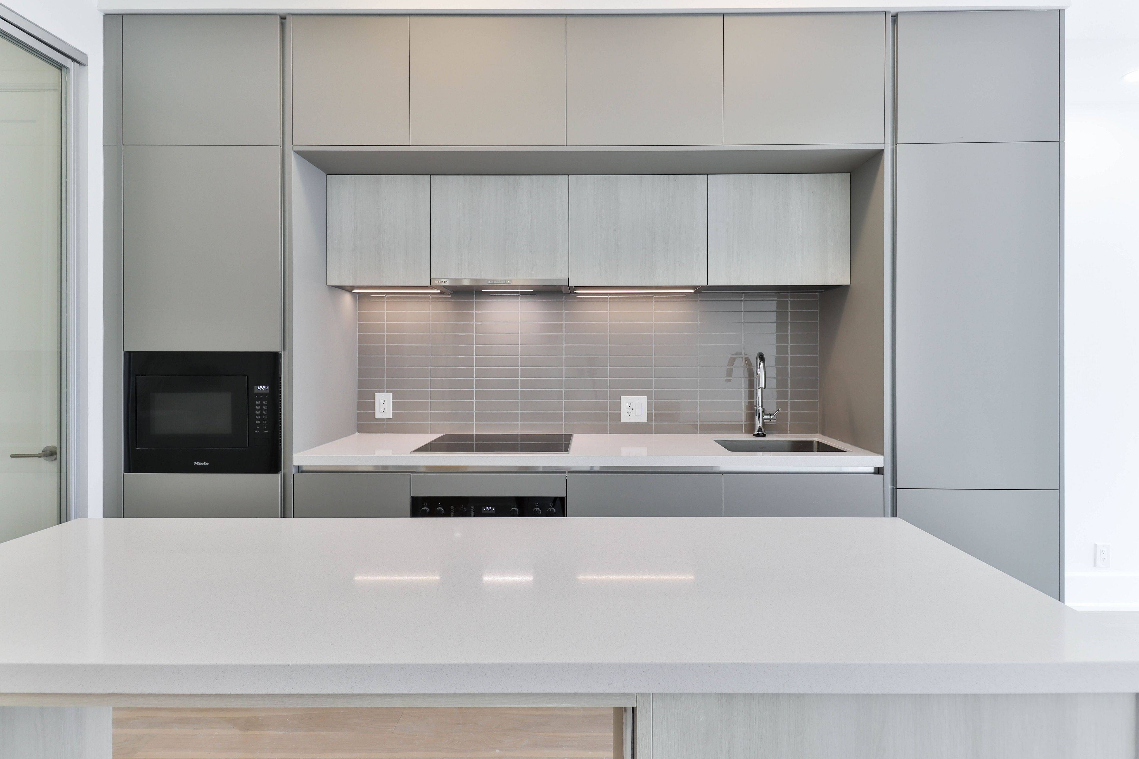 800 Broadview AVE #406, Toronto E03, ON M4K 2P7