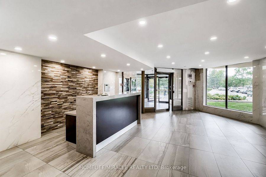 Toronto W10, ON M9W 6A5,234 Albion RD #1408