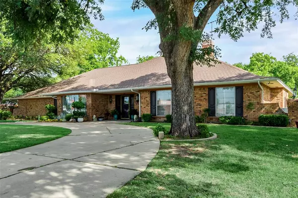 Fort Worth, TX 76134,174 Sycamore School Road