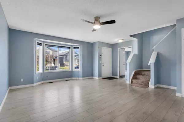 Calgary, AB T3J 4Z4,120 Saddlemont MNR NE